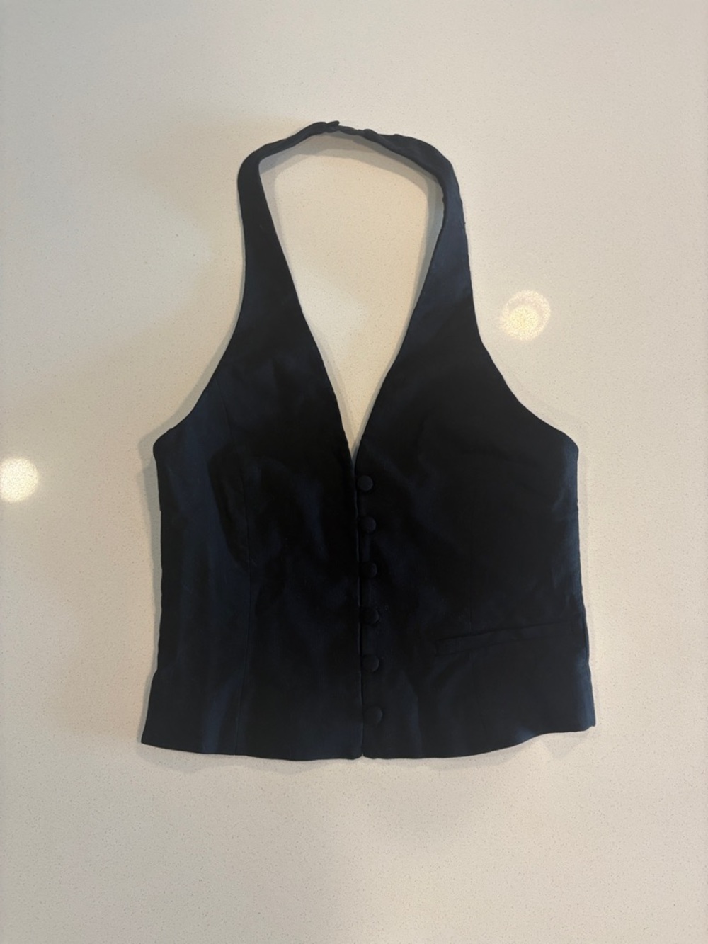 Black Halter V-Neck Buttoned Crop Top